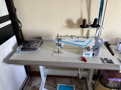 Tikuv mashina sotiladi
