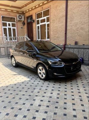 Chevrolet Onix Primer