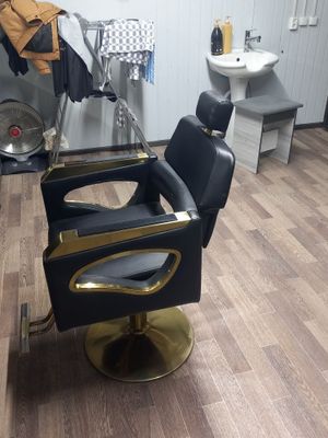 Salon uchun kreslo