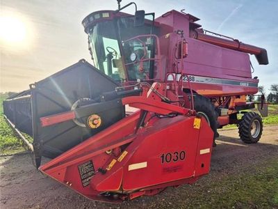 Зерноуборочный комбайн Case IH AXIAL-FLOW 2388