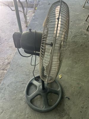 Ventilator Sotiladi
