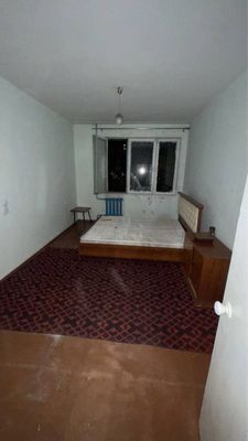 Аренда 3/3/5, пустая, Художник (М. Горького), только для семьи — 400$