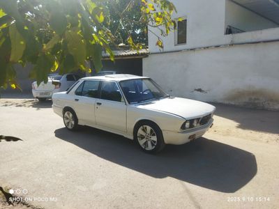 BMW e 28 на запчасть.