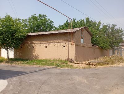 Srochna Yer sotiladi 3 sotox. Toshkent tumani Navoiyda