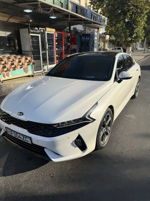 Kia k5 line 5 2.5motor arendaga
