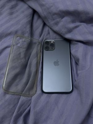 iPhone 11 pro — 256гб