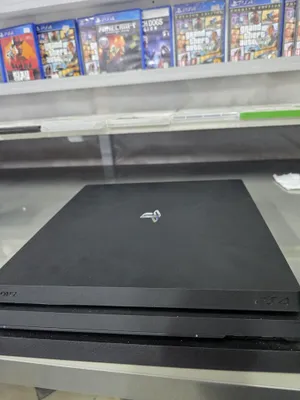 Продается игровой консол Sony Playstation 4 PRO