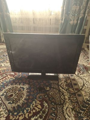 Телевизор LG 32 дюймов