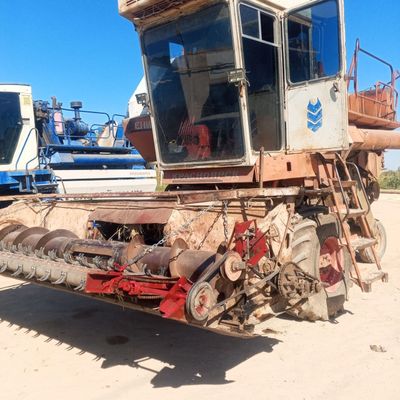 Енисей 1200 Камбайин сотилади нархини келишамиз