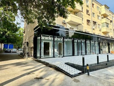 Аренда помещение Улица ШотаРуставели 100м2
