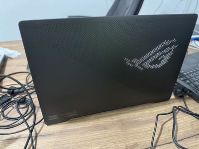 Asus Rog Zephyrus G14 новый