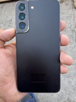 Samsung s22 holati yaxwi