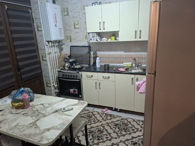 Уй ижарага берилади 2 хона юнусобод унверсам бозори олдида