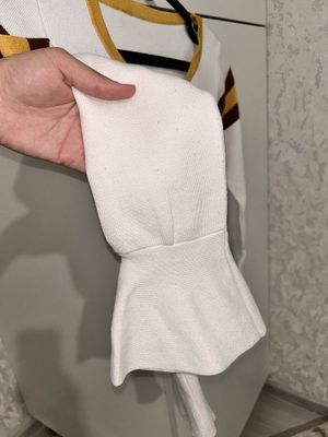 Красивая, стильная кофточка