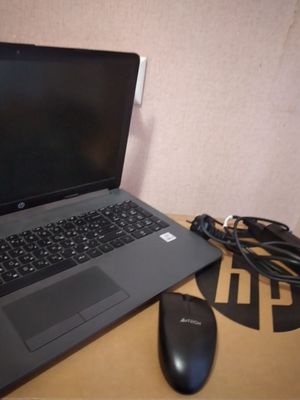 — HP Laptop Noutbuk sotiladi hlati zoʻr olinganiga 1 yil boʻgan