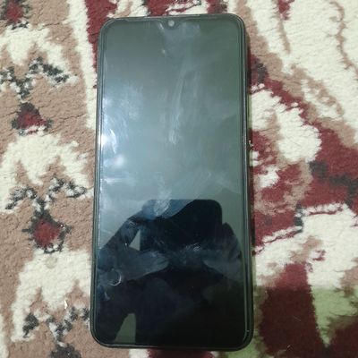 Poco C51 sotiladi naqtga