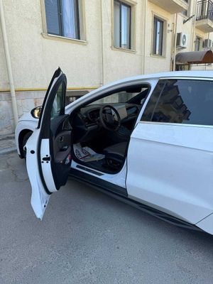 BYD HAN EV 2024 — Dual Motor AWD