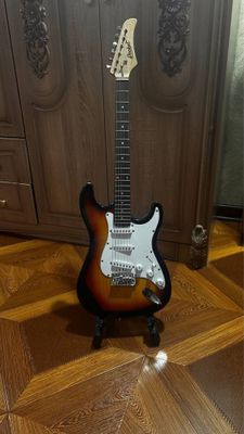 Электрогитара Rocket Strat.