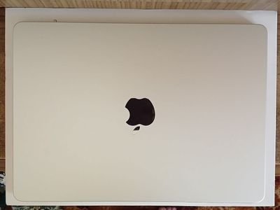 MacBook Air 13-дюмовый, M4, 2025г.