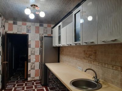 Продается 5х ком кв, гр Ташкент,М.Улугбекский р-н..ДОГОВОРНАЯ!!!
