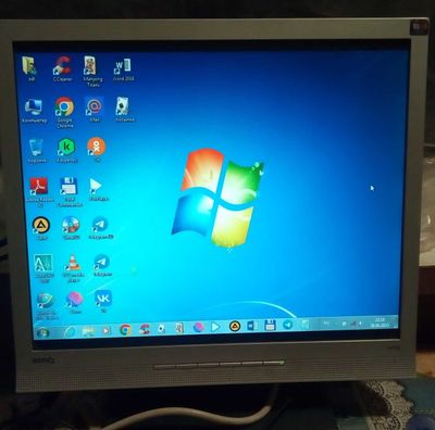 Монитор 17” LCD BENQ