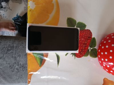redmi9T4ga 64GB narhi 800000. karobka dakument
