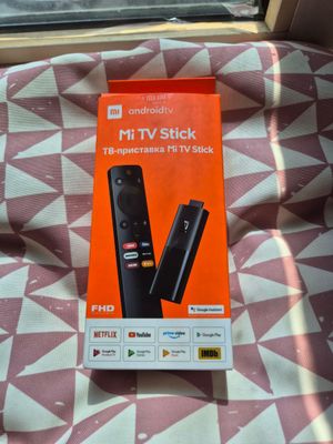 Смарт-приставка для телевизора Mi TV Stick