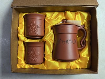 Китайский чайный набор из красной керамики