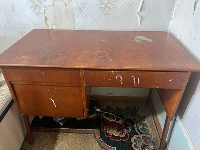 Письменный стол б/у