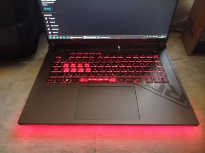 Asus ROG g16 с оригинальным рюкзаком