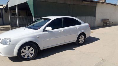 Lacetti shevrolet
