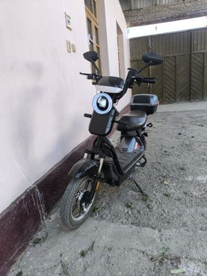 Sotiladi: Elektroskuter
