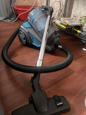 Продается пылесос VITEK VT-2212 BK