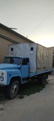 Gaz 53 sotiladi narxi Kelishib beramiz