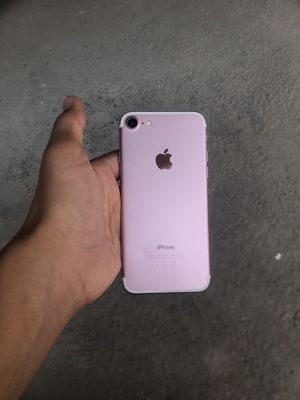 Iphone 7 sotiladi