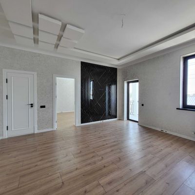 Продается компактный двухуровневый дом 230 М2
