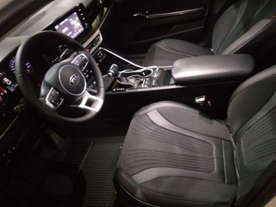 Kia K5 oq 2021 lyukli varianti