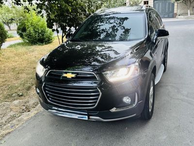 Captiva 4 2016 3 litr motor benzin 17000 probeg kraska toza