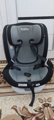Десткое автокресло Kidilo