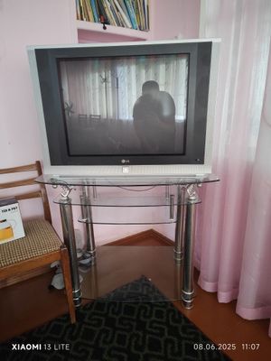 LG 34 PIP televizor