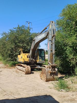 Ekskavator Volvo 2006 sotilmoqda. Продажа Экскаватор Волва 2006