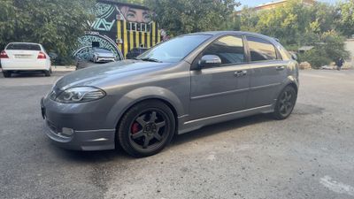 Lacetti Hatchback 2.0L заряженный В уникальной Упаковке