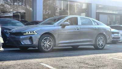 Kia K5 eng foydali taklif Rassrochka 0%