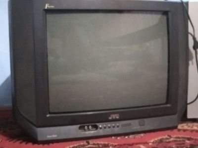 JVC televizor sotiladi