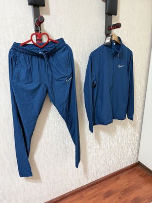 Спортивный костюм мужской