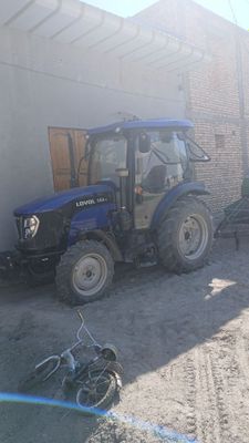 Lovol 604. Yil 2023 motachas 200 soat.
