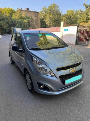 Chevrolet Spark авто