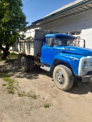 Zil 130 mator qilingan