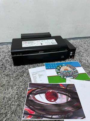 Epson L 800 Rangli Printer Tiniq ishlidi Aybi yoʻq Garantya bor