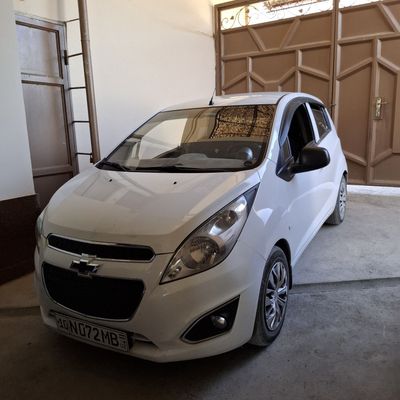 Chevrolet Spark 2015